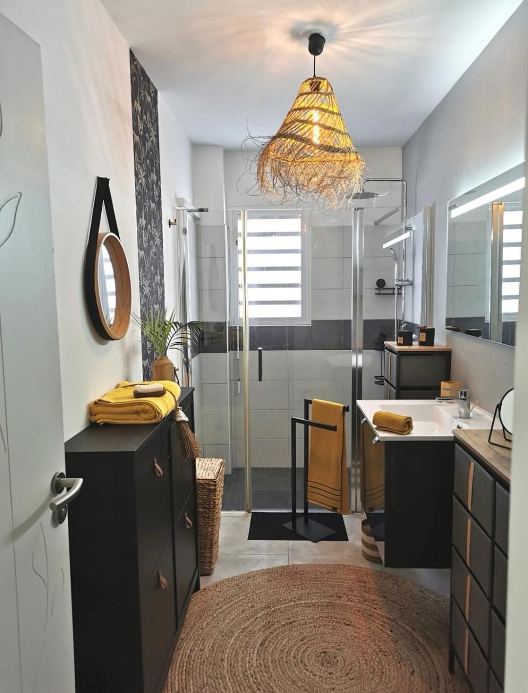 Appartement Chic & Cosy แซ็ง-ปีแยร์ ภายนอก รูปภาพ